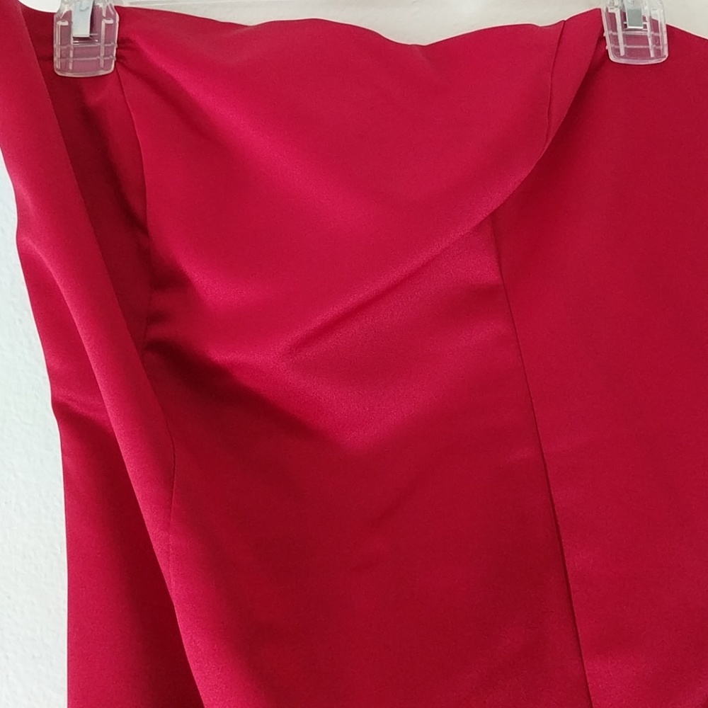 Dress - Picture 3 of 8